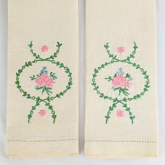 Pair of Embroidered Linen Tea Towels Vintage Cream Linen Hand Towels Pink Floral - Picture 9 of 10